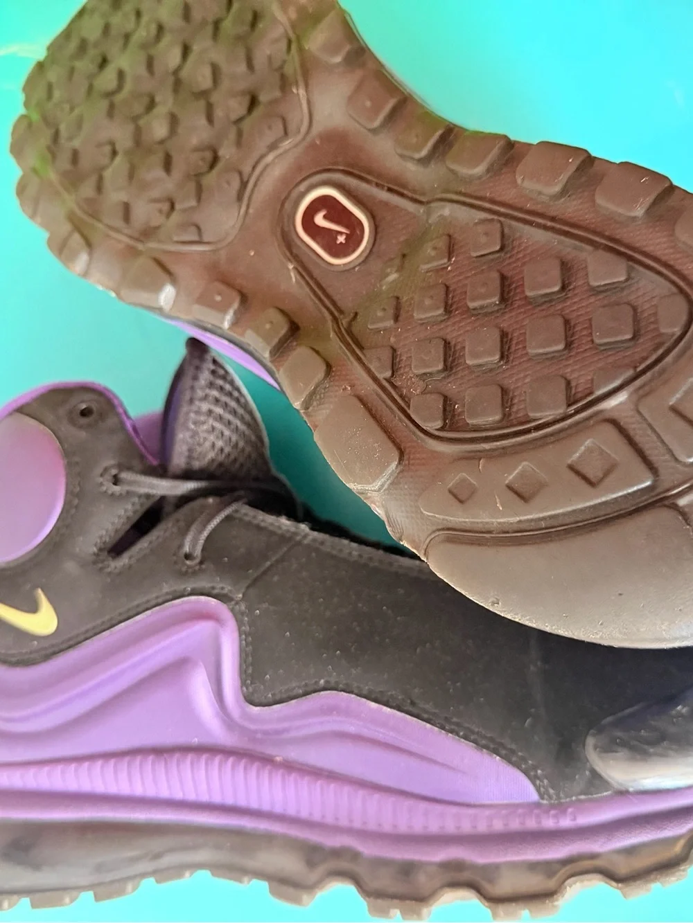 Nike Black & Purple Flyposite Basketball Shoes